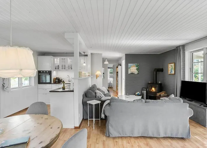 M352-vaeggerlose-pebertraevej-1 Ferienhaus